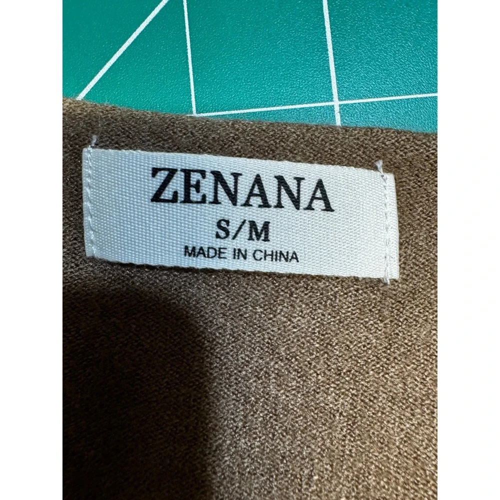Zenana Outfitters zenana neck